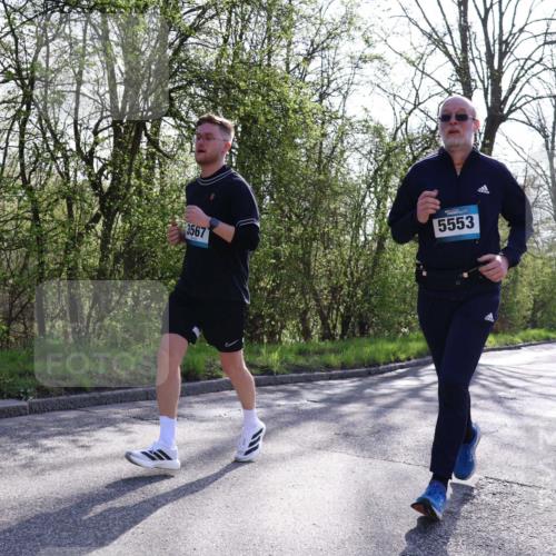 12.04.2026 - 45. Internationalen Wilhelmsburger Insellauf Yannick Fuchs http://msf.ph/oto/9489385 12.04.2026 10:41:08 Laufen 3567, 5553 meine-sportfotos.de
