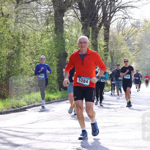 12.04.2026 - 45. Internationalen Wilhelmsburger Insellauf Yannick Fuchs http://msf.ph/oto/9489394 12.04.2026 10:41:15 Laufen 3399, 5284, 267, 3183, 5789 meine-sportfotos.de