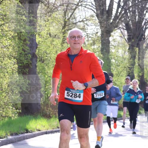 12.04.2026 - 45. Internationalen Wilhelmsburger Insellauf Yannick Fuchs http://msf.ph/oto/9489401 12.04.2026 10:41:16 Laufen 5284, 3102, 5789, 2676 meine-sportfotos.de