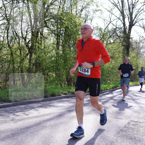 12.04.2026 - 45. Internationalen Wilhelmsburger Insellauf Yannick Fuchs http://msf.ph/oto/9489413 12.04.2026 10:41:18 Laufen 5284, 3102 meine-sportfotos.de