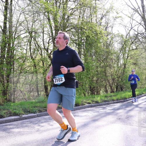 12.04.2026 - 45. Internationalen Wilhelmsburger Insellauf Yannick Fuchs http://msf.ph/oto/9489422 12.04.2026 10:41:20 Laufen 3102, 3399, 2676, 5789 meine-sportfotos.de