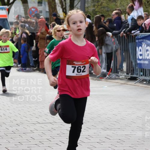 12.04.2026 - 45. Internationalen Wilhelmsburger Insellauf Strokosch-Dieckow http://msf.ph/oto/9489496 12.04.2026 14:08:58 Ziel 91, 254, 1506, 266, 713, 547, 762, 281, 928, 953, 614, 235, 50, 256 meine-sportfotos.de
