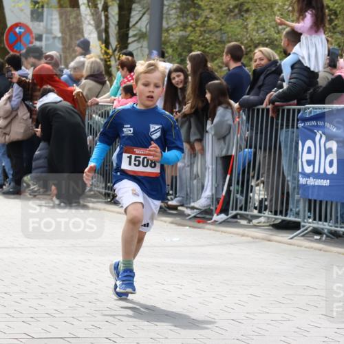 12.04.2026 - 45. Internationalen Wilhelmsburger Insellauf Strokosch-Dieckow http://msf.ph/oto/9489689 12.04.2026 14:08:04 Ziel 15, 1508 meine-sportfotos.de