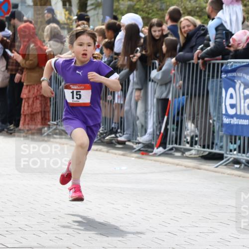 12.04.2026 - 45. Internationalen Wilhelmsburger Insellauf Strokosch-Dieckow http://msf.ph/oto/9489696 12.04.2026 14:08:00 Ziel 15, 1508 meine-sportfotos.de