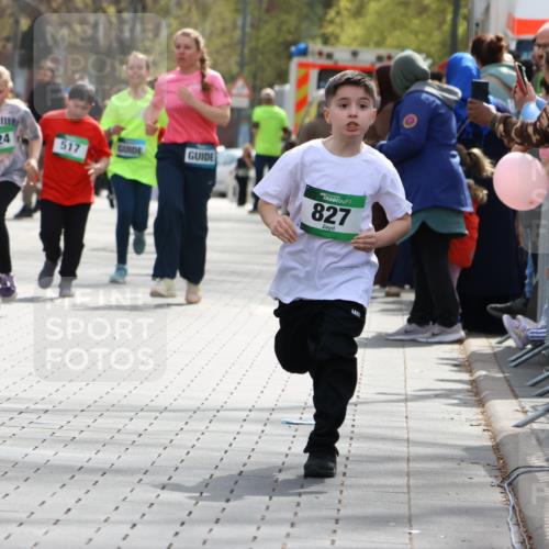 12.04.2026 - 45. Internationalen Wilhelmsburger Insellauf Strokosch-Dieckow http://msf.ph/oto/9489764 12.04.2026 14:36:06 Ziel 93, 148, 1710, 863, 820, 328, 1025, 360, 325, 125, 827 meine-sportfotos.de