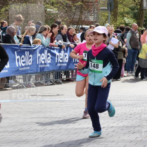 12.04.2026 - 45. Internationalen Wilhelmsburger Insellauf Strokosch-Dieckow http://msf.ph/oto/9489776 12.04.2026 14:36:01 Ziel 1732, 847, 641, 1056, 411, 93, 148, 1710, 863, 820 meine-sportfotos.de