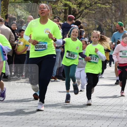 12.04.2026 - 45. Internationalen Wilhelmsburger Insellauf Strokosch-Dieckow http://msf.ph/oto/9489821 12.04.2026 14:35:46 Ziel 77, 549, 1729, 606, 13, 850, 481, 81, 1069, 583, 628, 557, 585 meine-sportfotos.de