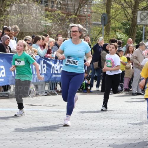 12.04.2026 - 45. Internationalen Wilhelmsburger Insellauf Strokosch-Dieckow http://msf.ph/oto/9489840 12.04.2026 14:35:39 Ziel 515, 432, 513, 442, 603, 364, 425, 813, 674, 1724, 118, 322, 525, 77, 549, 1729, 606, 13, 850, 481 meine-sportfotos.de