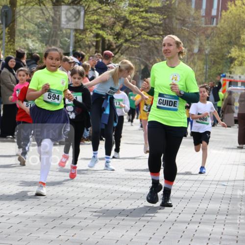 12.04.2026 - 45. Internationalen Wilhelmsburger Insellauf Strokosch-Dieckow http://msf.ph/oto/9489876 12.04.2026 14:35:28 Ziel 1017, 1717, 312, 340, 848, 1728, 474, 484, 137, 582, 334, 514, 594, 680, 851, 515, 432, 513, 442, 603 meine-sportfotos.de