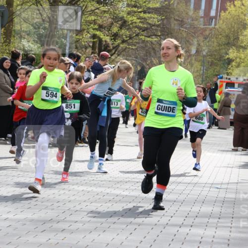 12.04.2026 - 45. Internationalen Wilhelmsburger Insellauf Strokosch-Dieckow http://msf.ph/oto/9489877 12.04.2026 14:35:28 Ziel 1017, 1717, 312, 340, 848, 1728, 474, 484, 137, 582, 334, 514, 594, 680, 851, 515, 432, 513, 442, 603 meine-sportfotos.de