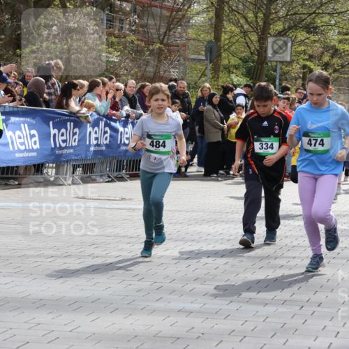 12.04.2026 - 45. Internationalen Wilhelmsburger Insellauf Strokosch-Dieckow http://msf.ph/oto/9489886 12.04.2026 14:35:26 Ziel 1017, 1717, 312, 340, 848, 1728, 474, 484, 137, 582, 334, 514, 594, 680, 851 meine-sportfotos.de