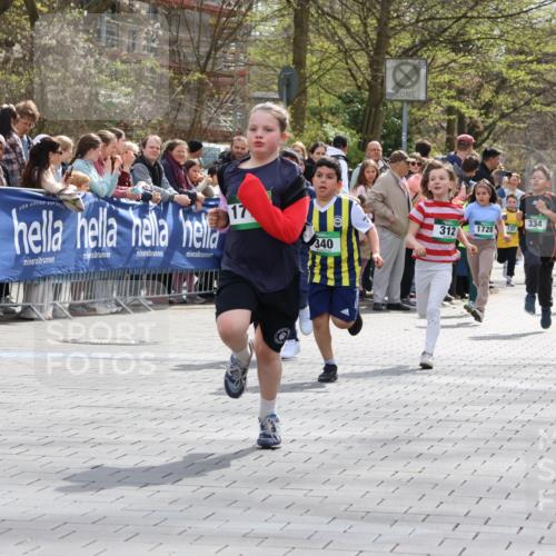 12.04.2026 - 45. Internationalen Wilhelmsburger Insellauf Strokosch-Dieckow http://msf.ph/oto/9489906 12.04.2026 14:35:21 Ziel 1009, 419, 80, 366, 574, 1017, 1717, 312, 340, 848, 1728, 474, 484, 137, 582 meine-sportfotos.de