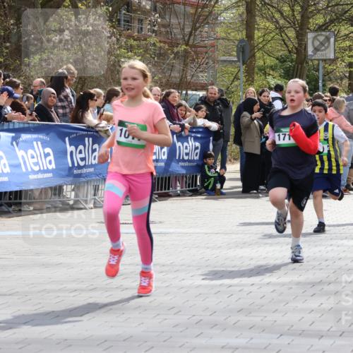 12.04.2026 - 45. Internationalen Wilhelmsburger Insellauf Strokosch-Dieckow http://msf.ph/oto/9489909 12.04.2026 14:35:20 Ziel 873, 142, 522, 1009, 419, 80, 366, 574, 1017, 1717, 312, 340, 848, 1728, 474 meine-sportfotos.de