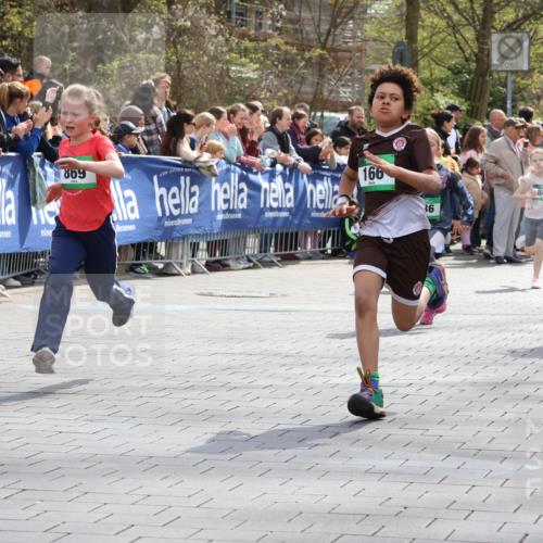 12.04.2026 - 45. Internationalen Wilhelmsburger Insellauf Strokosch-Dieckow http://msf.ph/oto/9489965 12.04.2026 14:35:06 Ziel 677, 69, 470, 1750, 163, 166, 836, 869, 415, 1707, 846, 842 meine-sportfotos.de