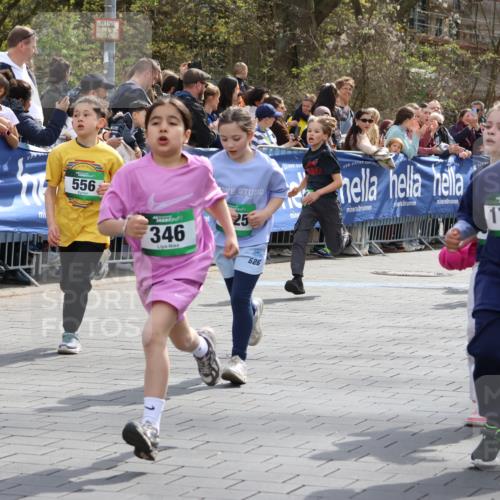 12.04.2026 - 45. Internationalen Wilhelmsburger Insellauf Strokosch-Dieckow http://msf.ph/oto/9489996 12.04.2026 14:34:55 Ziel 519, 999, 622, 471, 356, 47, 1021, 485, 489, 1016, 122, 476, 472, 575, 287, 326, 464, 1706, 346, 1726, 556, 840, 864, 288, 1725, 550, 527, 1721, 616, 816 meine-sportfotos.de