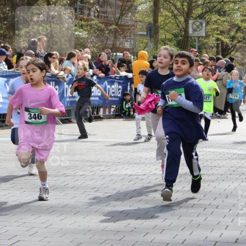 12.04.2026 - 45. Internationalen Wilhelmsburger Insellauf Strokosch-Dieckow http://msf.ph/oto/9490003 12.04.2026 14:34:54 Ziel 519, 999, 622, 471, 356, 47, 1021, 485, 489, 1016, 122, 476, 472, 575, 287, 326, 464, 1706, 346, 1726, 556, 840, 864, 288, 1725, 550, 527, 1721, 616, 816 meine-sportfotos.de