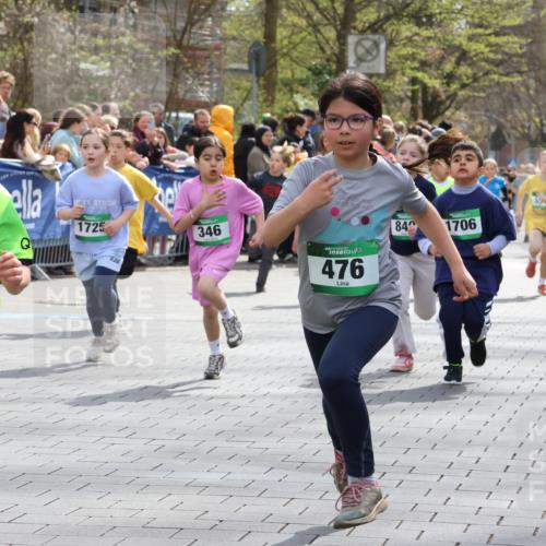 12.04.2026 - 45. Internationalen Wilhelmsburger Insellauf Strokosch-Dieckow http://msf.ph/oto/9490006 12.04.2026 14:34:54 Ziel 519, 999, 622, 471, 356, 47, 1021, 485, 489, 1016, 122, 476, 472, 575, 287, 326, 464, 1706, 346, 1726, 556, 840, 864, 288, 1725, 550, 527, 1721, 616, 816 meine-sportfotos.de