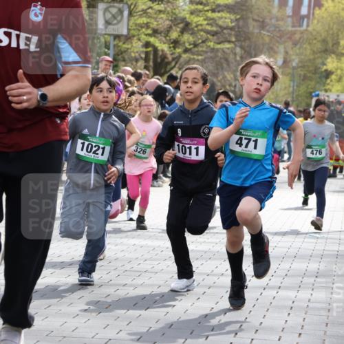 12.04.2026 - 45. Internationalen Wilhelmsburger Insellauf Strokosch-Dieckow http://msf.ph/oto/9490018 12.04.2026 14:34:50 Ziel 538, 40, 303, 993, 519, 999, 622, 471, 356, 47, 1021, 485, 489, 1016, 122, 476, 472, 575, 287, 326, 464, 1706, 346, 1726, 556, 840 meine-sportfotos.de