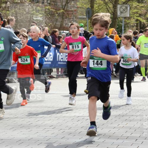 12.04.2026 - 45. Internationalen Wilhelmsburger Insellauf Strokosch-Dieckow http://msf.ph/oto/9490075 12.04.2026 14:34:37 Ziel 27, 332, 305, 853, 28, 146, 841, 1076, 1711, 443, 291, 144, 995, 590, 436, 110, 524, 660, 843, 815, 423, 16, 837, 311, 589, 808, 1720 meine-sportfotos.de