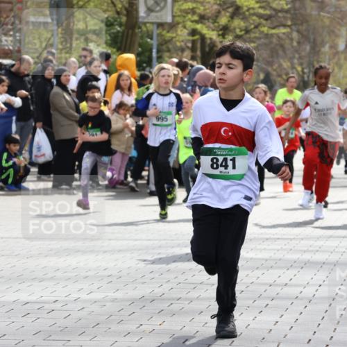 12.04.2026 - 45. Internationalen Wilhelmsburger Insellauf Strokosch-Dieckow http://msf.ph/oto/9490101 12.04.2026 14:34:32 Ziel 1730, 115, 1026, 1712, 809, 27, 332, 305, 853, 28, 146, 841, 1076, 1711, 443, 291, 144, 995, 590, 436, 110, 524 meine-sportfotos.de