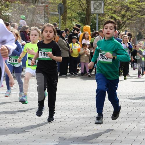12.04.2026 - 45. Internationalen Wilhelmsburger Insellauf Strokosch-Dieckow http://msf.ph/oto/9490106 12.04.2026 14:34:31 Ziel 1723, 1730, 115, 1026, 1712, 809, 27, 332, 305, 853, 28, 146, 841, 1076, 1711, 443, 291, 144, 995, 590, 436 meine-sportfotos.de