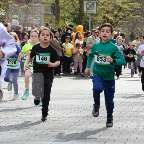 12.04.2026 - 45. Internationalen Wilhelmsburger Insellauf Strokosch-Dieckow http://msf.ph/oto/9490107 12.04.2026 14:34:30 Ziel 1723, 1730, 115, 1026, 1712, 809, 27, 332, 305, 853, 28, 146, 841, 1076, 1711, 443, 291, 144, 995, 590 meine-sportfotos.de