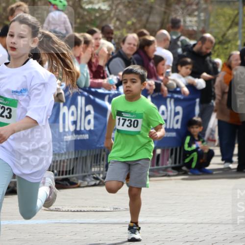 12.04.2026 - 45. Internationalen Wilhelmsburger Insellauf Strokosch-Dieckow http://msf.ph/oto/9490133 12.04.2026 14:34:25 Ziel 32, 33, 104, 314, 1718, 160, 483, 839, 1713, 1723, 1730, 115, 1026, 1712, 809, 27, 332, 305, 853, 28 meine-sportfotos.de