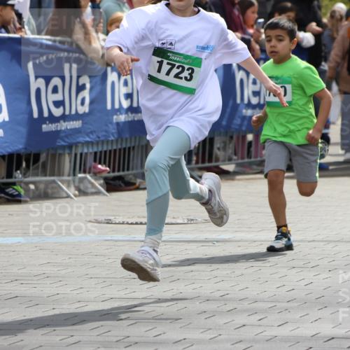 12.04.2026 - 45. Internationalen Wilhelmsburger Insellauf Strokosch-Dieckow http://msf.ph/oto/9490138 12.04.2026 14:34:25 Ziel 32, 33, 104, 314, 1718, 160, 483, 839, 1713, 1723, 1730, 115, 1026, 1712, 809, 27, 332, 305, 853, 28 meine-sportfotos.de