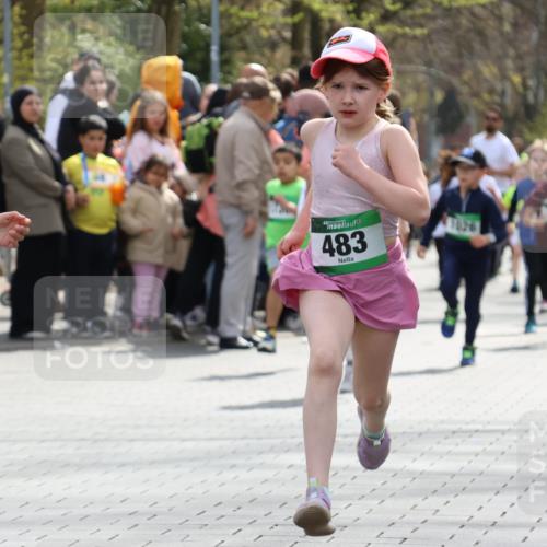 12.04.2026 - 45. Internationalen Wilhelmsburger Insellauf Strokosch-Dieckow http://msf.ph/oto/9490141 12.04.2026 14:34:23 Ziel 1731, 1722, 32, 33, 104, 314, 1718, 160, 483, 839, 1713, 1723, 1730, 115, 1026, 1712 meine-sportfotos.de