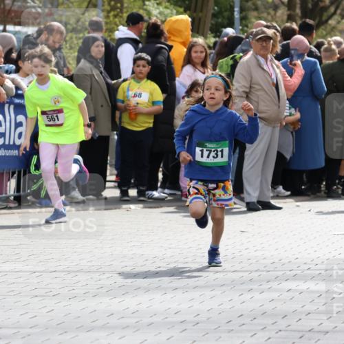 12.04.2026 - 45. Internationalen Wilhelmsburger Insellauf Strokosch-Dieckow http://msf.ph/oto/9490182 12.04.2026 14:34:14 Ziel 676, 294, 870, 39, 649, 552, 1014, 1731, 1722, 32, 33 meine-sportfotos.de