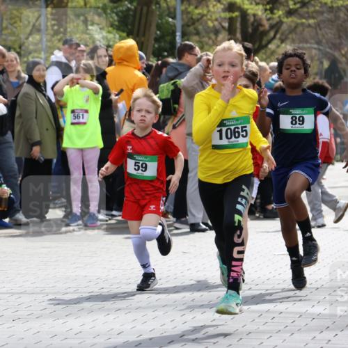 12.04.2026 - 45. Internationalen Wilhelmsburger Insellauf Strokosch-Dieckow http://msf.ph/oto/9490223 12.04.2026 14:34:00 Ziel 669, 290, 120, 1065, 89, 5, 59 meine-sportfotos.de
