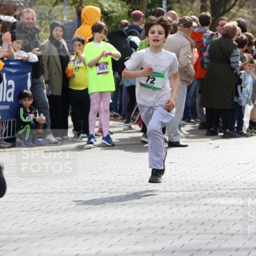 12.04.2026 - 45. Internationalen Wilhelmsburger Insellauf Strokosch-Dieckow http://msf.ph/oto/9490306 12.04.2026 14:33:35 Ziel 610, 72, 671 meine-sportfotos.de
