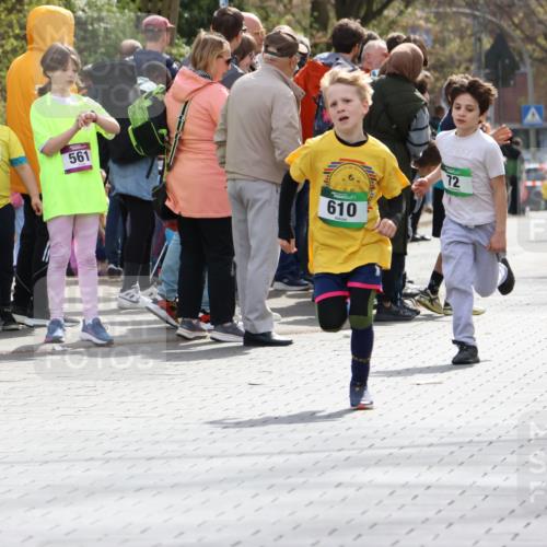 12.04.2026 - 45. Internationalen Wilhelmsburger Insellauf Strokosch-Dieckow http://msf.ph/oto/9490313 12.04.2026 14:33:33 Ziel 610, 72 meine-sportfotos.de