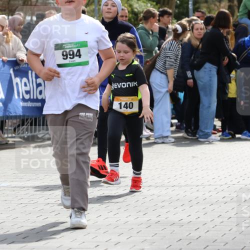 12.04.2026 - 45. Internationalen Wilhelmsburger Insellauf Strokosch-Dieckow http://msf.ph/oto/9490346 12.04.2026 14:22:55 Ziel 765, 569, 766, 1625, 784, 1000, 781, 308, 140, 758 meine-sportfotos.de
