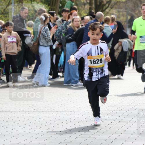 12.04.2026 - 45. Internationalen Wilhelmsburger Insellauf Strokosch-Dieckow http://msf.ph/oto/9490423 12.04.2026 14:22:26 Ziel 580, 835, 752, 761, 559, 315, 973, 555, 1629, 56, 670 meine-sportfotos.de