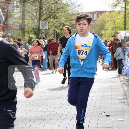 12.04.2026 - 45. Internationalen Wilhelmsburger Insellauf Strokosch-Dieckow http://msf.ph/oto/9490535 12.04.2026 14:21:49 Ziel 136, 729, 769, 646, 159, 1622, 317, 283, 134, 316, 792, 763, 255, 65, 1617, 969, 799, 974, 482, 236, 810, 488, 814, 95, 409, 595 meine-sportfotos.de