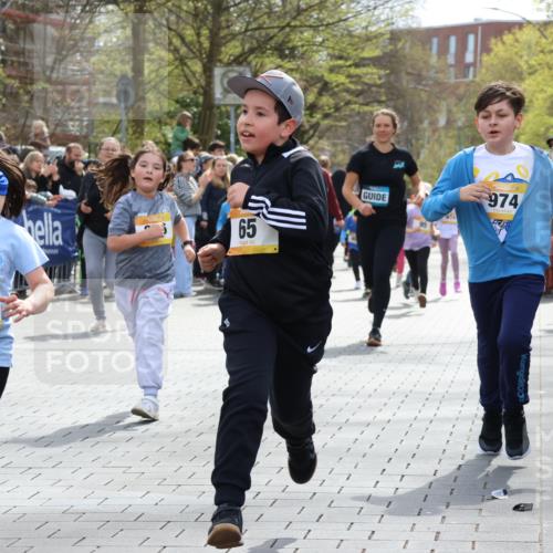 12.04.2026 - 45. Internationalen Wilhelmsburger Insellauf Strokosch-Dieckow http://msf.ph/oto/9490539 12.04.2026 14:21:48 Ziel 66, 136, 729, 769, 646, 159, 1622, 317, 283, 134, 316, 792, 763, 255, 65, 1617, 969, 799, 974, 482, 236, 810, 488, 814, 95 meine-sportfotos.de