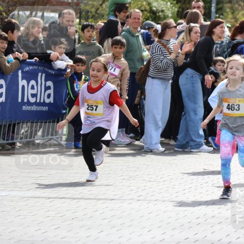12.04.2026 - 45. Internationalen Wilhelmsburger Insellauf Strokosch-Dieckow http://msf.ph/oto/9490757 12.04.2026 14:20:53 Ziel 324, 299, 1605, 278, 760, 257, 463, 437, 1616, 692, 696, 107, 818, 732, 756, 1603 meine-sportfotos.de