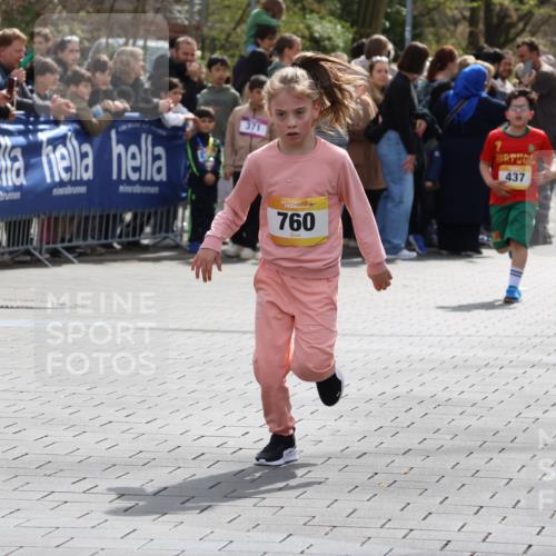 12.04.2026 - 45. Internationalen Wilhelmsburger Insellauf Strokosch-Dieckow http://msf.ph/oto/9490769 12.04.2026 14:20:49 Ziel 431, 135, 545, 537, 30, 133, 977, 84, 1606, 473, 956, 467, 324, 299, 1605, 278, 760, 257, 463, 437, 1616, 692 meine-sportfotos.de