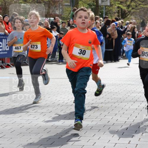 12.04.2026 - 45. Internationalen Wilhelmsburger Insellauf Strokosch-Dieckow http://msf.ph/oto/9490789 12.04.2026 14:20:44 Ziel 578, 751, 940, 958, 832, 1610, 3, 285, 1073, 767, 404, 318, 539, 431, 135, 545, 537, 30, 133, 977, 84, 1606, 473, 956, 467, 324, 299, 1605, 278 meine-sportfotos.de