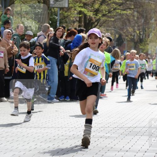 12.04.2026 - 45. Internationalen Wilhelmsburger Insellauf Strokosch-Dieckow http://msf.ph/oto/9490869 12.04.2026 14:20:21 Ziel 949, 1607, 29, 948, 1058, 966, 998, 228, 298, 293, 744, 1008, 747, 262, 598, 730, 632, 1608 meine-sportfotos.de