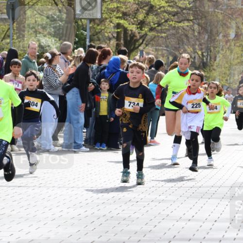 12.04.2026 - 45. Internationalen Wilhelmsburger Insellauf Strokosch-Dieckow http://msf.ph/oto/9490965 12.04.2026 14:19:59 Ziel 982, 155, 621, 1602, 478, 83, 968, 465, 631, 1621, 304, 225, 1618, 108, 534, 447, 560, 734, 775 meine-sportfotos.de