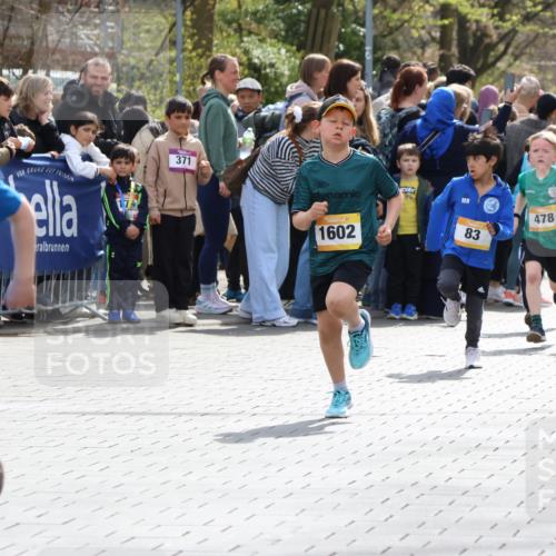 12.04.2026 - 45. Internationalen Wilhelmsburger Insellauf Strokosch-Dieckow http://msf.ph/oto/9490985 12.04.2026 14:19:55 Ziel 96, 579, 740, 943, 793, 845, 682, 413, 982, 155, 621, 1602, 478, 83, 968, 465, 631, 1621 meine-sportfotos.de
