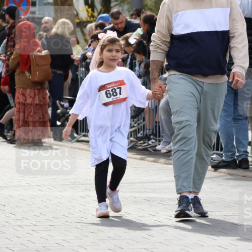 12.04.2026 - 45. Internationalen Wilhelmsburger Insellauf Strokosch-Dieckow http://msf.ph/oto/9491137 12.04.2026 14:12:19 Ziel  meine-sportfotos.de