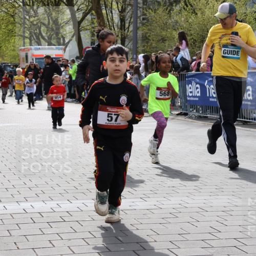 12.04.2026 - 45. Internationalen Wilhelmsburger Insellauf Strokosch-Dieckow http://msf.ph/oto/9491275 12.04.2026 14:10:57 Ziel 1514, 1526, 700, 707, 727, 57, 728, 584, 568, 914 meine-sportfotos.de