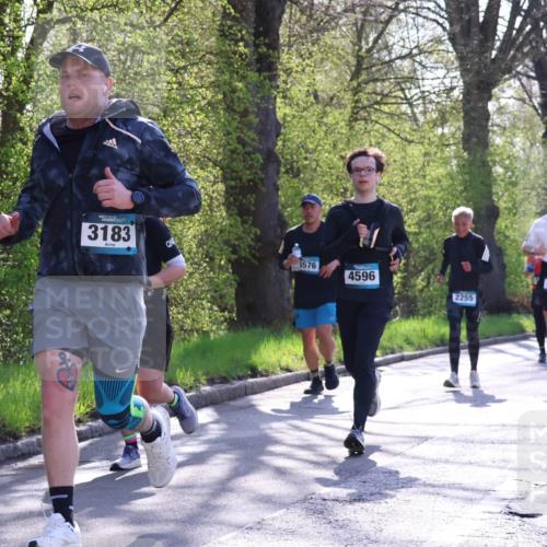 12.04.2026 - 45. Internationalen Wilhelmsburger Insellauf Yannick Fuchs http://msf.ph/oto/9491336 12.04.2026 10:41:23 Laufen 3183, 1576, 4596, 2255, 2142 meine-sportfotos.de