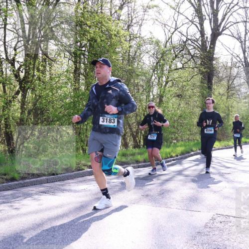 12.04.2026 - 45. Internationalen Wilhelmsburger Insellauf Yannick Fuchs http://msf.ph/oto/9491341 12.04.2026 10:41:24 Laufen 3183, 3237, 4596 meine-sportfotos.de