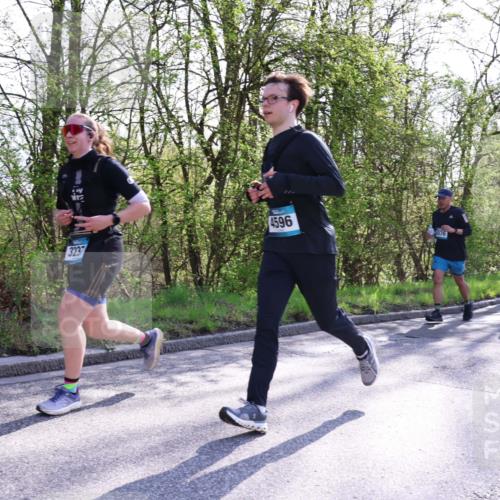 12.04.2026 - 45. Internationalen Wilhelmsburger Insellauf Yannick Fuchs http://msf.ph/oto/9491352 12.04.2026 10:41:26 Laufen 323, 4596, 2255, 2256 meine-sportfotos.de