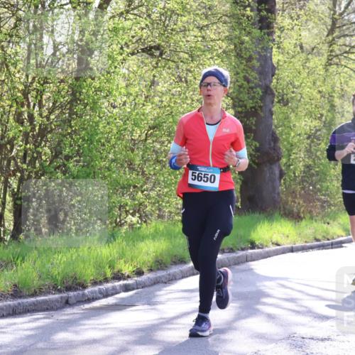 12.04.2026 - 45. Internationalen Wilhelmsburger Insellauf Yannick Fuchs http://msf.ph/oto/9491364 12.04.2026 10:41:28 Laufen 5650, 2162 meine-sportfotos.de
