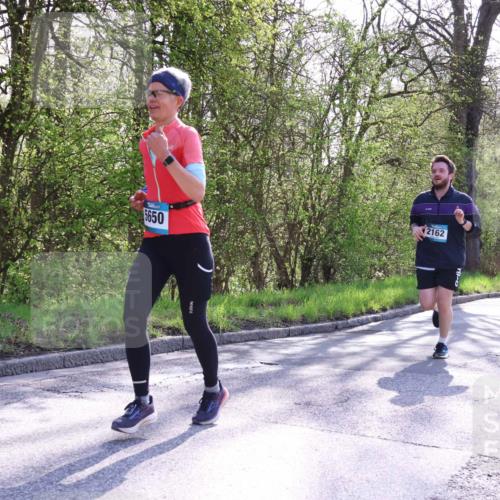 12.04.2026 - 45. Internationalen Wilhelmsburger Insellauf Yannick Fuchs http://msf.ph/oto/9491373 12.04.2026 10:41:30 Laufen 5650, 2162, 1505, 2855 meine-sportfotos.de